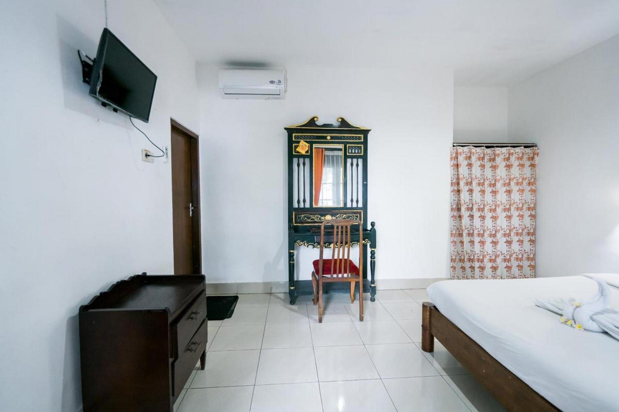 Urbanview Hotel Ananda Beach Sanur Exteriér fotografie