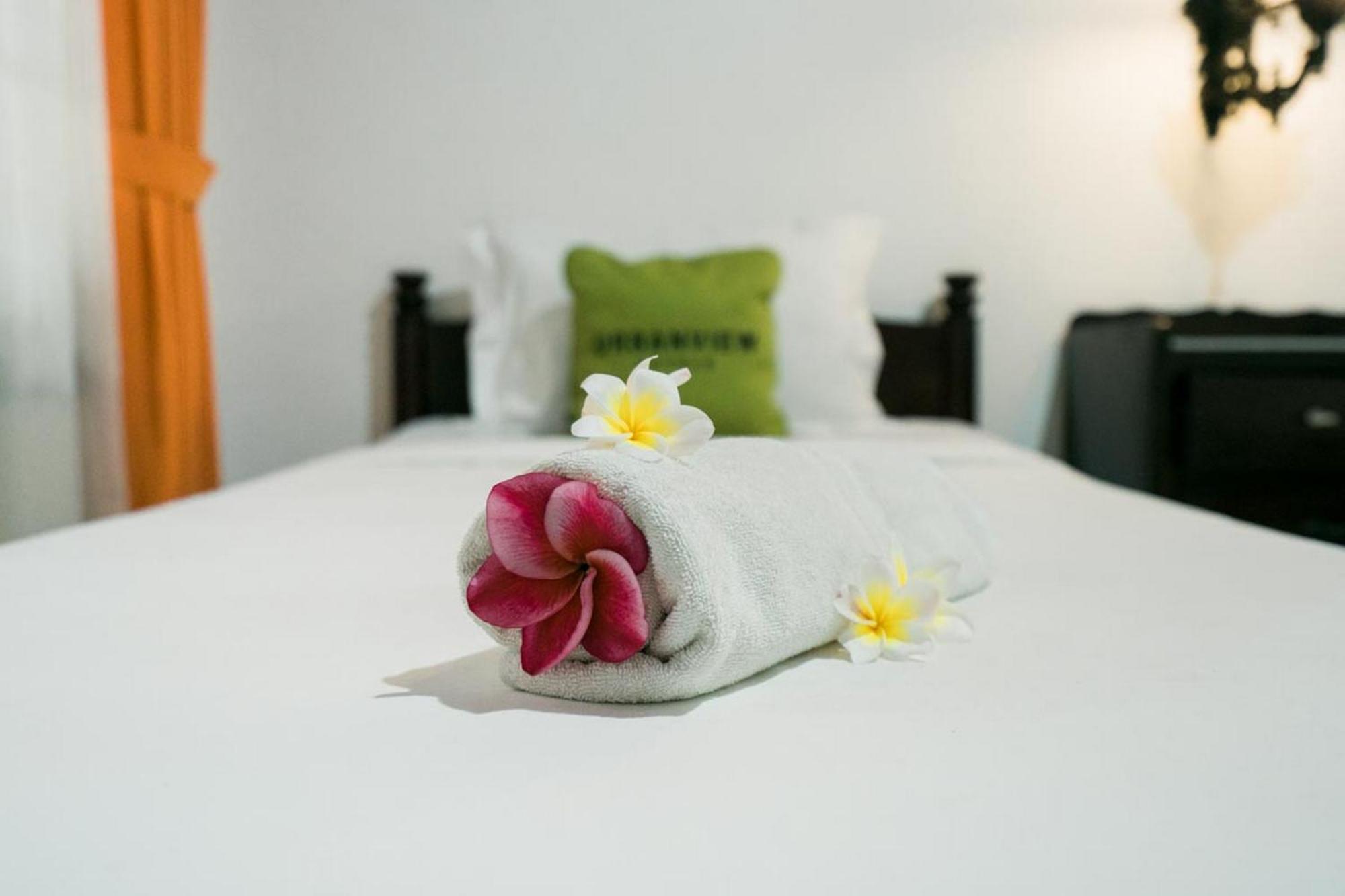 Urbanview Hotel Ananda Beach Sanur Exteriér fotografie