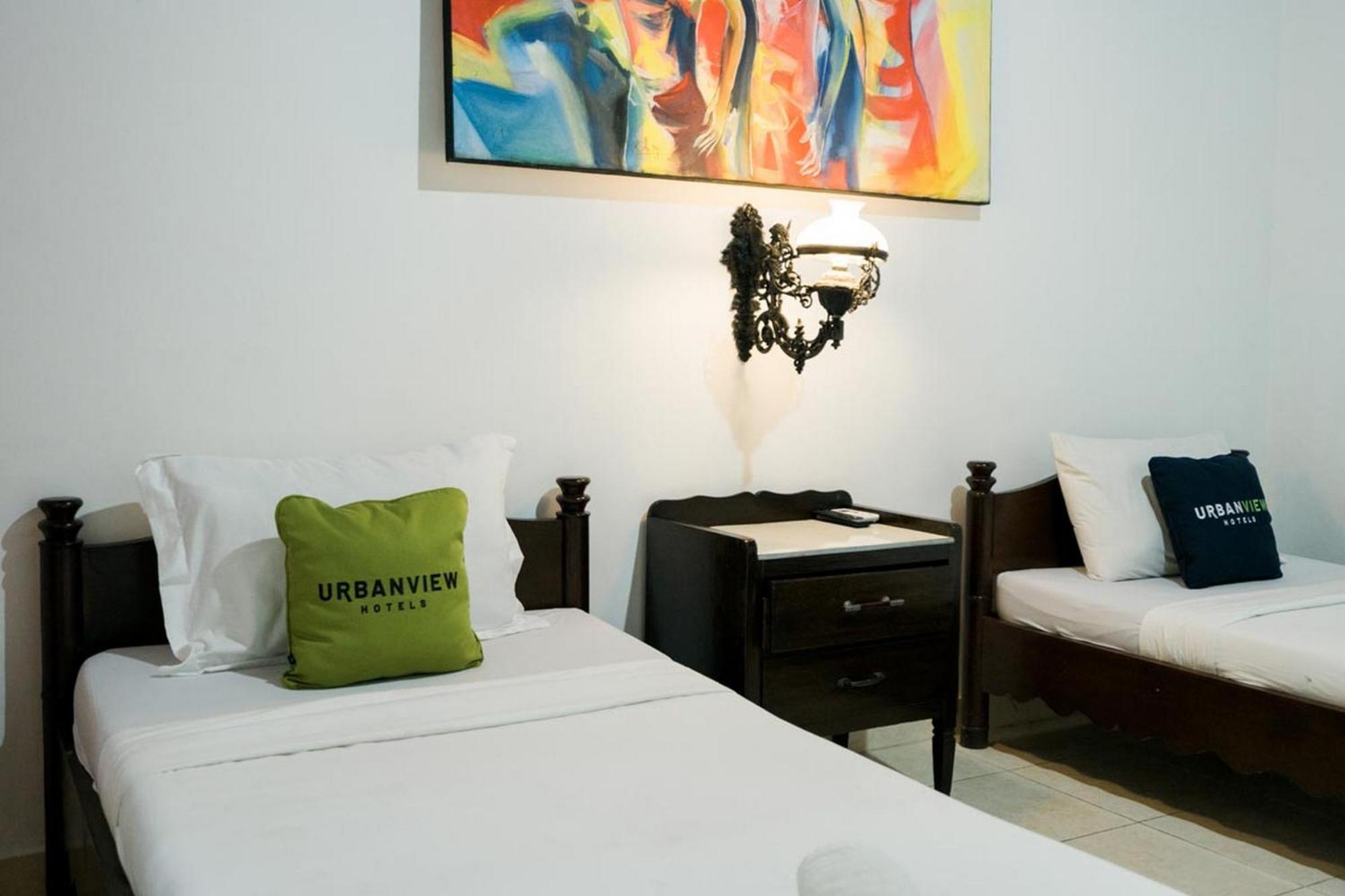 Urbanview Hotel Ananda Beach Sanur Exteriér fotografie